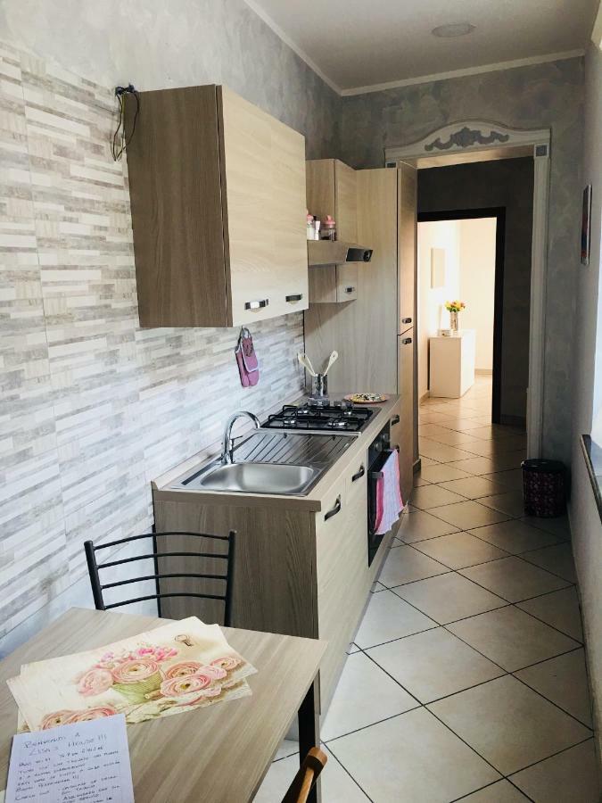 Lisa'S House Apartment เนเปิลส์ ภายนอก รูปภาพ